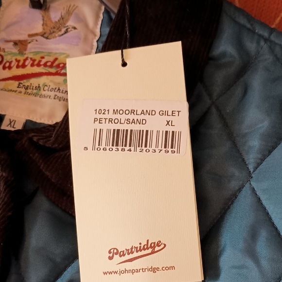 John Partridge Quilted Moorland Gilet Teal Sleeveless Vest with Black Trim - Picture 6 of 8